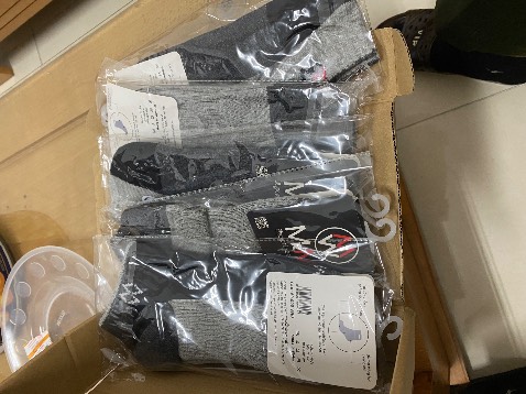 Đây là lần thứ 3 tôi mua lô tất này, đủ biết chất lượng như thế nào trong tầm giá. Giao hàng nhanh hơn dự kiến.