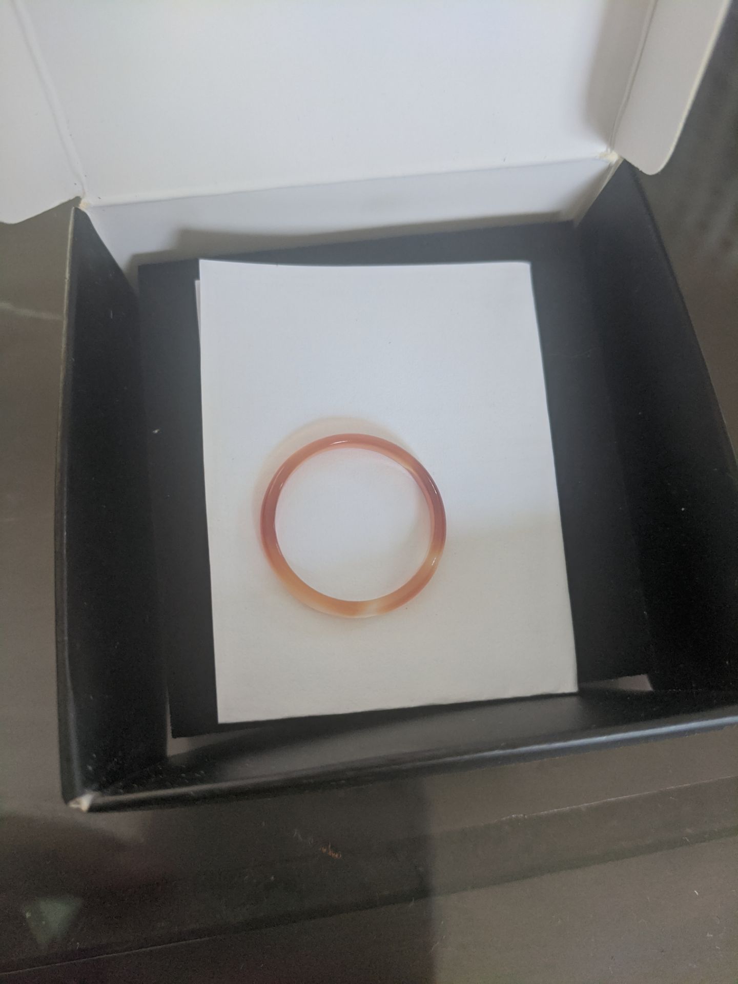 đã có 4 chiếc rồi mà lần này không đúng màu lắm  lần trước mua màu đỏ đã có màu như vậy rồi còn này đặt màu vàng mà...