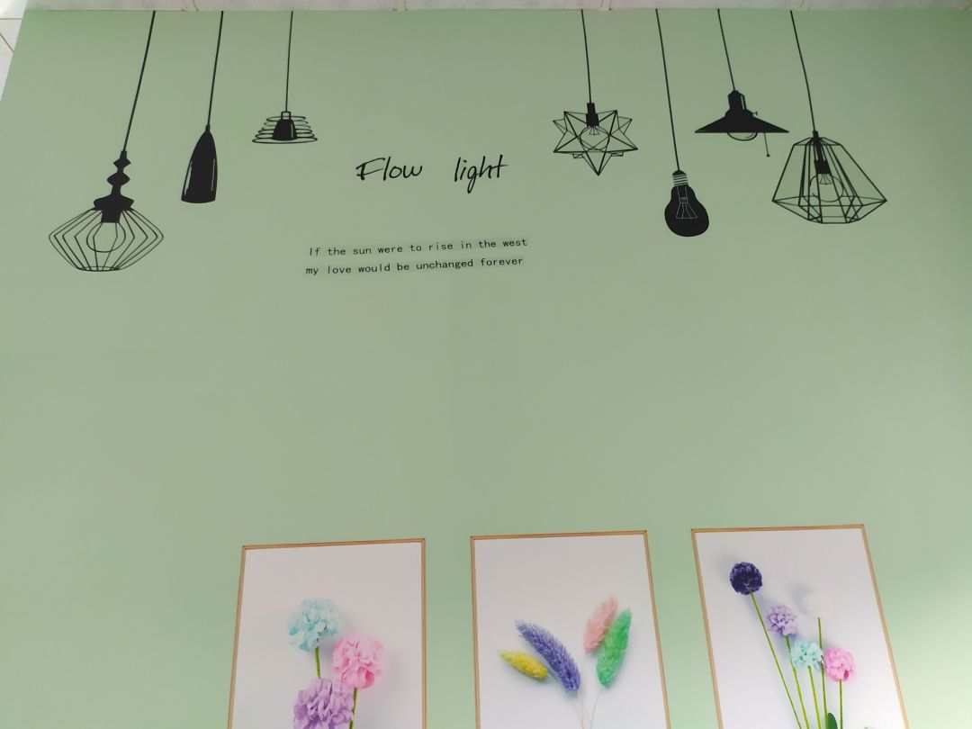 đúng hàng, đóng gói cẩn thận, nhanh hơn dự kiến, sản phẩm dễ dán, rất đẹp. cho 5 sao