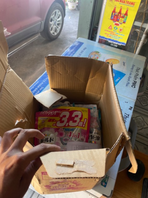 Thấy shop uy tín nên đặt mua hàng nước uống colagen nhưng nhận về mấy bịch xà bông 🫤🫤🫤. 
Đến nay là 10 ngày vẫn chưa thấy hàng đổi trả ra sao, có được đổi hay ko nữa. Trải nghiệm quá tệ