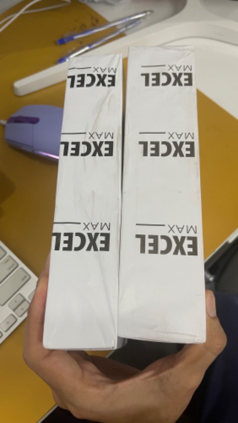 1 ram giấy ko đủ 500 tờ? Ram giấy bên trái là mua trên tiki, ram bên phải là mình có sẵn đủ 500 tờ. Bên trái chỉ có 420 tờ.
Lý do? Nếu mình nhầm thì cho mình lời giải thích. Cảm ơn.