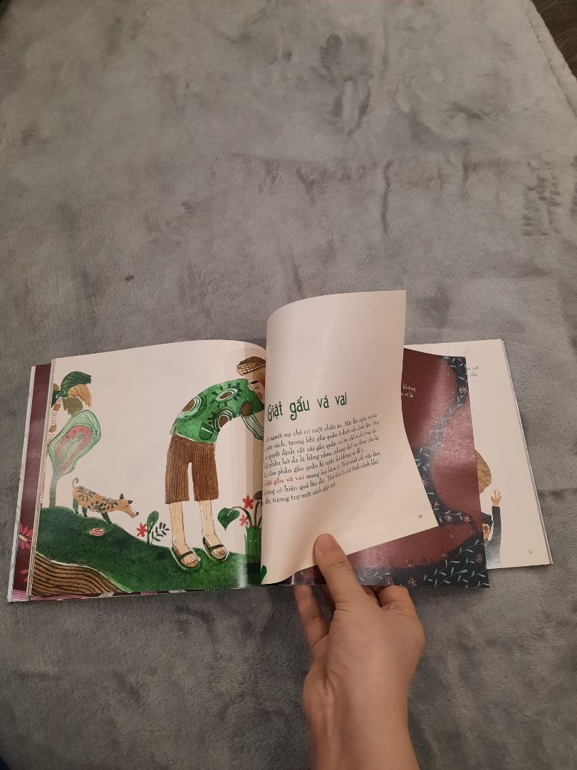 Một cuốn sách thật thú ví đối với cả ng lón và trẻ nhỏ, mỗi thành ngữ đc giải thích bằng một câu chuyện ngắn và tranh vẽ rất sinh động, đẹp mắt