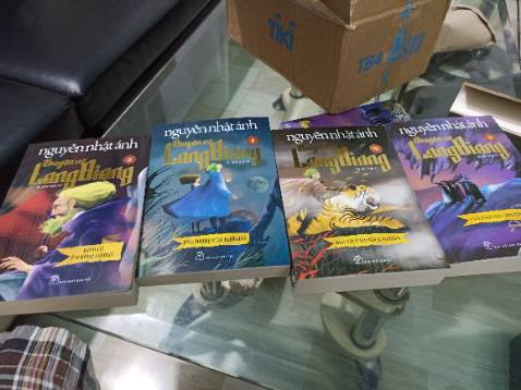 Đóng gói cẩn thận. Giao hàng nhanh. NV giao hàng tận tình. Bìa đẹp. Giấy khá ổn. Đọc rồi đánh giá tiếp