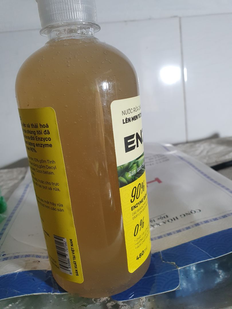 Shop giao đúng mẫu đã đặt, đóng gói cẩn thận. Ship hàng siêu nhanh tối nay đặt sáng mai có luôn. Đã dùng thử k bị khô tay sau khi rửa hương nhẹ không bị khó chịu