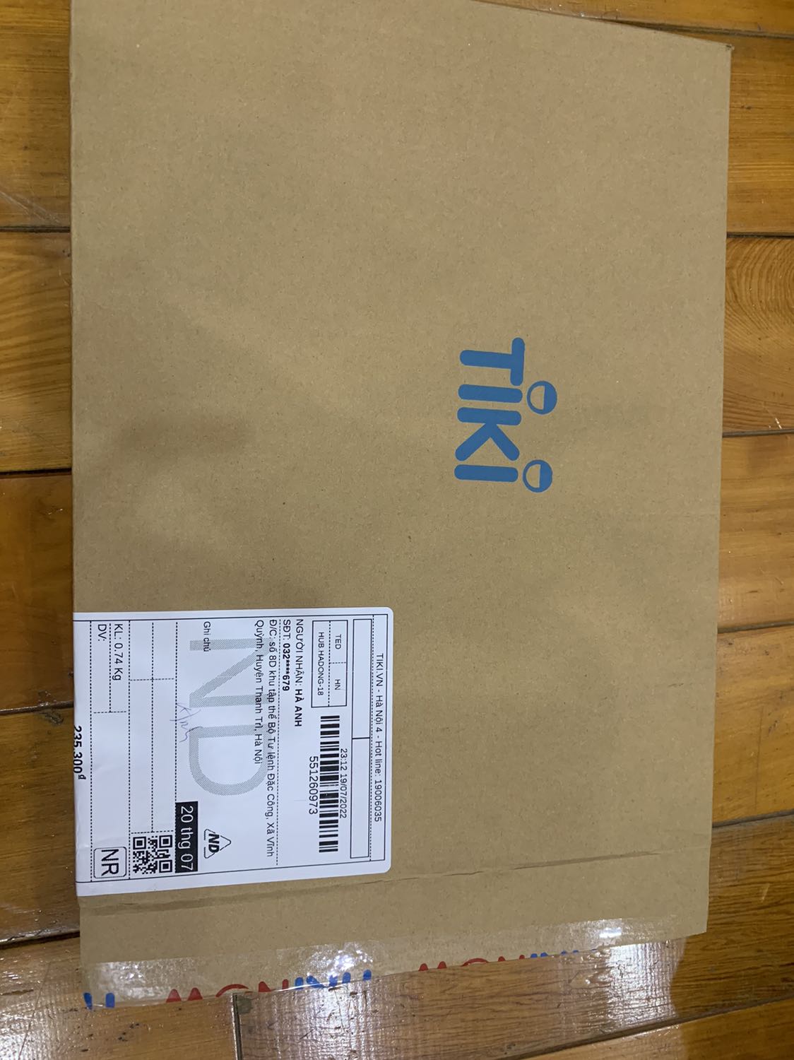 Giao hàng nhanh, đóng gói hàng cẩn thận, sách được giao đến chất lượng