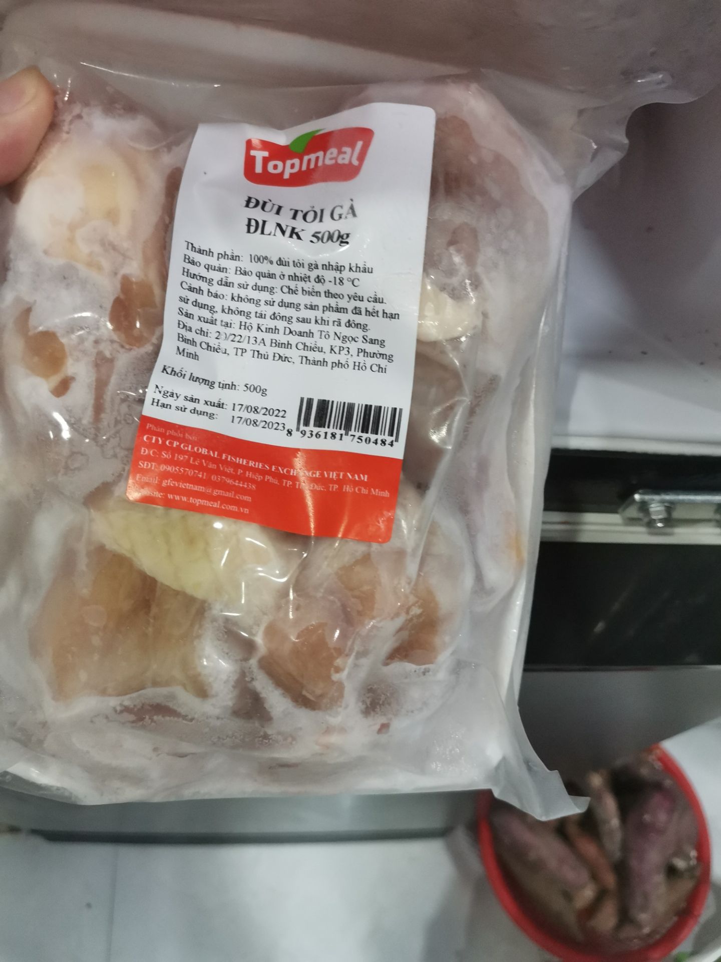 Đùi tỏi rất tươi, lớp nào ra lớp đó. Vừa phải. Rất đáng để mua. Giao hàng nhanh. Đóng gói cẩn thận. Giá cả hợp lý