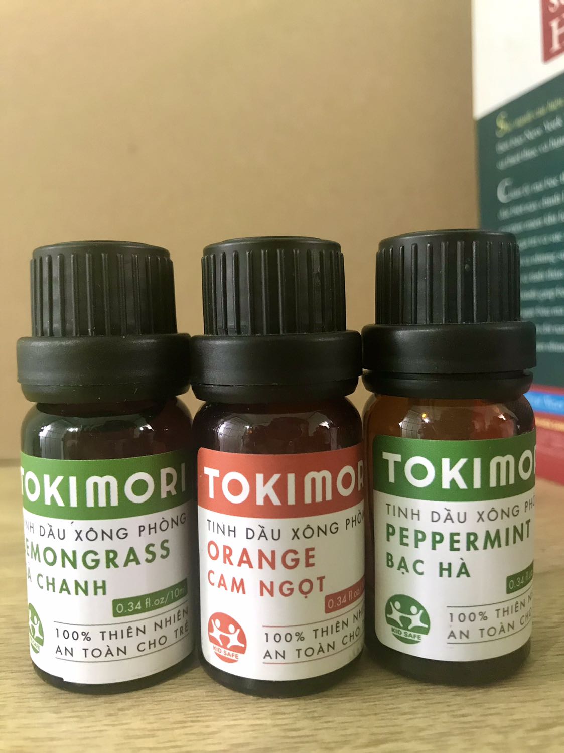 Nếu ai thích cảm giác tươi mới thì có thể mix 3 mùi này vs nhau theo tỉ lệ mong muốn của mỗi người, 3 em này đi chung với nhau rất là hợp nhau! Tinh dầu chất lượng và có giấy tờ chứng nhận nên mình mua ở shop này ưng là cứ mua hoài luôn.