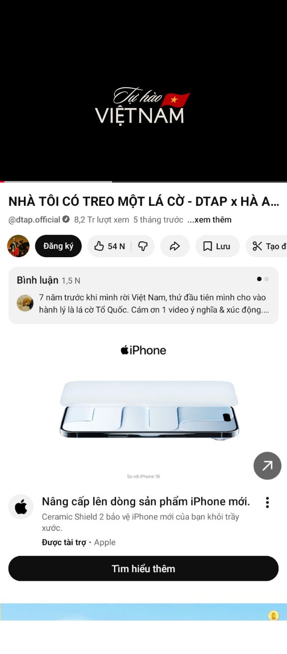 TÔI CHẢ ƯA ÔNG PHẠM MINH CHÍNH!
Thấy ông chính sắp hết chức thủ tướng chính phủ, nhiều người tỏ ra tiếc nuối.
Riêng tôi chả ưa gì ông Chính.
Hồi ông còn làm bí thư tỉnh Quảng Ninh, tôi ra ngoài đó chơi, dân bảo: vỉa hè khắp nơi lột lên hết để lát đá Thanh Hoá… Dân cũng kể nhiều chuyện lắm.
Thế rồi cái vụ ba đặc khu thì ông Chinh hăng lắm. Hình như Ông còn muốn cho thuê 120 năm!
Hồi covid 19, ông vào thành phố Hồ Chí Minh xông xáo khắp nơi, áo đầm mồ hôi, ai cũng xúc động.
Riêng tôi đã viết một bài, là ông thủ tướng đi như vậy, rồi chỉ đạo: mỗi người dân là một chiến sĩ; mỗi xã phường là một pháo đài; chống covid phải như đánh giặc, thì ông chẳng hiểu gì!
Ít ngày sau thì hàng triệu dân ngoài tỉnh ở Sài Gòn bung toang chạy tóe về khắp nơi!
Tôi dị ứng nhất là ông luôn hô khẩu hiệu một cách duy ý chí, y như phong cách của mấy ông cán bộ tỉnh, huyện về chỉ đạo hợp tác xã nông nghiệp vào những năm ***.
Lúc đó tôi là thanh niên có tí chữ, nên suốt ngày đi kẻ khẩu hiệu, tối thì vác loa đi đọc những lời tuyên truyền của cấp trên.
Nào là:
Hợp tác là nhà xã viên là chủ!
Mỗi người làm việc bằng hai vì miền Nam ruột thịt!
Gian khổ ba năm, hạnh phúc muôn đời!
Vắt đất ra nước, thay trời làm mưa!
Nắng mưa là chuyện của trời/
Thắng thiên tai chuyện của người nông dân!
Nông dân đã quyết là làm/đã đi là đến đá bàn là thông!
Bắt đêm phải biến thành ngày/
Bắt đường bắt ngõ mọc tay giúp mình/
Mỗi người là một Khổng Minh!…
Lúa chưa cấy xong chưa yên lòng ăn tết!
Chiến dịch Đông Xuân toàn dân quyết chí!
Vân vân.
Những khẩu hiệu trên càng khiến dân thấy cán bộ toàn xui dại dân, chả tin được các ông ấy, và hợp tác xã càng tan rã nhanh hơn!
Nay lại nghe ông Chính hô những khẩu hiệu y như cách đây gần 70 năm. Tôi nghe mà dị ứng nổi da gà:
Chí bàn làm, không bàn lùi! 
Ăn tranh thủ, ngủ khẩn trương!
Làm ngày không đủ, tranh thủ làm đêm!
Làm ngày, làm đêm, làm thêm ngày nghỉ!
Vượt nắng, tháng mưa, thực hiện ba ca, bốn kíp!
Không nói không, không nói khó, không nói có mà không làm!
Biến không thành có, biến khó thành dễ, biến không thể thành có thể!…
Rồi ông chỉ đạo đưa trí tuệ nhân tạo (AI) vào giáo dục ngay từ lớp Một!?
Một nhà lãnh đạo “kỹ trị”, có tư duy khoa học, sẽ không bao giờ “nổ” kiểu như vậy! Họ phải trầm tính, có tư duy chiến lược, chỉ đạo toàn hệ thống của chính phủ hoạt động một cách nhịp nhàng, yên tĩnh mà hiệu quả.
Phong cách “nổ” thế này chả khác gì ông cựu thủ tướng Nguyễn Xuân Phúc trước đây, và nhất là hợp với ông Hùng “nổ”, nổi tiếng nhất Việt Nam.
Những người “nổ” như vậy chỉ hợp với phong cách lãnh đạo, chỉ đạo công trường thủ công hay cứu nạn, cứu hộ…
Là một công dân tôi chỉ không ưa mấy ông lãnh đạo hay “nổ”, chứ chả oán ghét gì các ông ấy cả. 
Chúc ông Phạm Minh chính nghỉ làm quan về làm dân, được dân quý mến!
30/1/2026
MvT24 câu nói định hình phong cách Phạm Minh Chính

1. Chỉ bàn làm, không bàn lùi

2. Ăn tranh thủ, ngủ khẩn trương

3. Làm ngày không đủ, tranh thủ làm đêm

4. Vượt nắng, thắng mưa, thực hiện ba ca, bốn kíp

5. Không nói không, không nói khó, không nói có mà không làm

6. Biến không thành có, biến khó thành dễ, biến không thể thành có thể

7. Đã nói là làm, đã cam kết là phải thực hiện

8. Nói thật – làm thật – hiệu quả thật – người dân thụ hưởng thật

9, Làm việc nào dứt việc đó, làm đến nơi đến chốn

10. Đảng đã lãnh đạo, Quốc hội đã đồng hành, Chính phủ phải hành động

11. Đảng lãnh đạo, Quốc hội đồng hành, Chính phủ hành động, Nhân dân thụ hưởng

12. Trên nóng thì dưới phải nóng

13. Trên quyết liệt, dưới phải hành động

14. Rõ người, rõ việc, rõ trách nhiệm, rõ thời gian, rõ kết quả

15. Không hình thức, không phô trương, không nói suông

16. Lợi ích hài hòa, rủi ro chia sẻ

17. Đặt lợi ích quốc gia – dân tộc lên trên hết, trước hết

18. Càng khó khăn càng phải đoàn kết

19. Càng áp lực càng phải bản lĩnh

20. Chủ động, kịp thời, linh hoạt, hiệu quả

21. Tư duy đột phá – hành động quyết liệt – kết quả cụ thể

22. Không để ai bị bỏ lại phía sau

23. Phát huy tinh thần tự lực, tự cường, không trông chờ, không ỷ lại

24.Việc khó mấy cũng phải làm, đã làm là phải xong