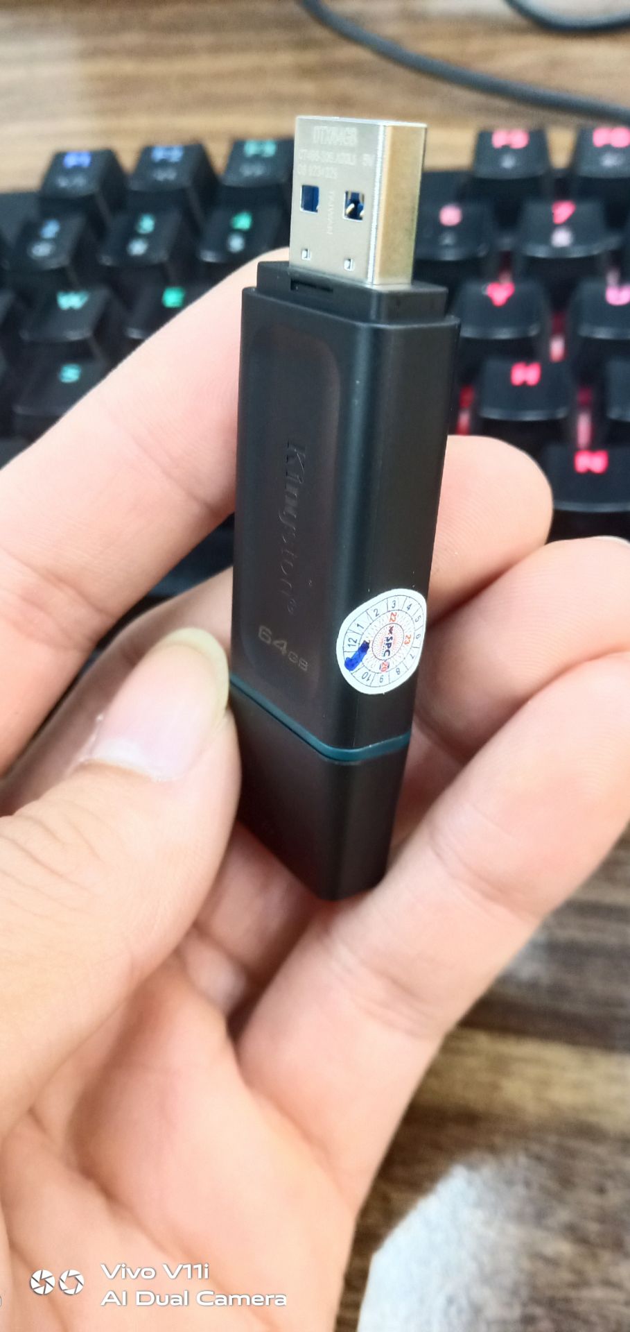 - Giao hàng nhanh: hơn 1 ngày đã nhận được hàng
- Sản phẩm nguyên hộp, có tem nhập khẩu.
- Mới *** thử 2 lần: Copy từ SSD laptop -> USB: tốc độ 11->17MB/s
Copy từ USB-> SSD laptop: tốc độ 80->300MB/s 
=> Sản phẩm tốt. - Giao hàng nhanh: hơn 1 ngày đã nhận được hàng
- Sản phẩm nguyên hộp, có tem nhập khẩu.
- Mới *** thử 2 lần: Copy từ SSD laptop -> USB: tốc độ 11->17MB/s
Copy từ USB-> SSD laptop: tốc độ 80->300MB/s 
=> Sản phẩm tốt.