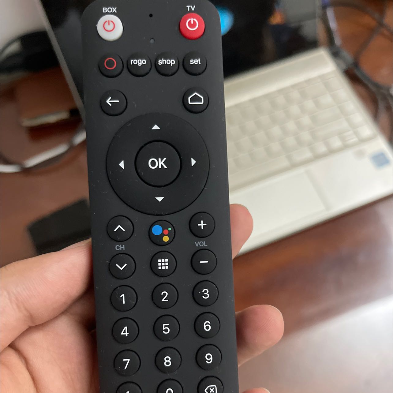 Giao hàng chuẩn chính hãng. Sẽ ủng hộ thêm