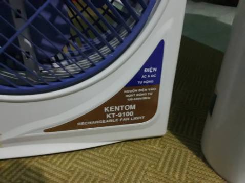 Máy mới mua về hoạt động được vài tiếng. Sau khi sạc full sử dụng quạt quay yếu chạy được vài phút là tắt, đèn sáng yếu.
Anh, chị cân nhắc khi mua. Bây giờ quạt sac của tôi đang trong giai đoạn bảo hành. Chứ k được đổi mới. Rất không hài lòng về sản phẩm này.