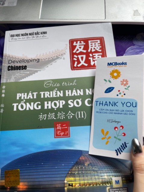 Đóng gói kĩ, sách chất lượng lắm nha!