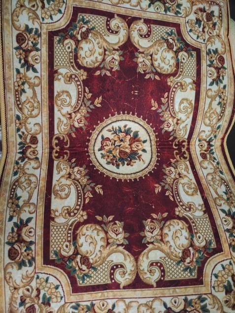 Cũng được, gương không vỡ bị vỡ, đơn giản, ko ảo như ảnh nhưng cũng khá giống
It's okay, the mirror is not broken, casual, it's not as virtual as the picture but it's quite similar