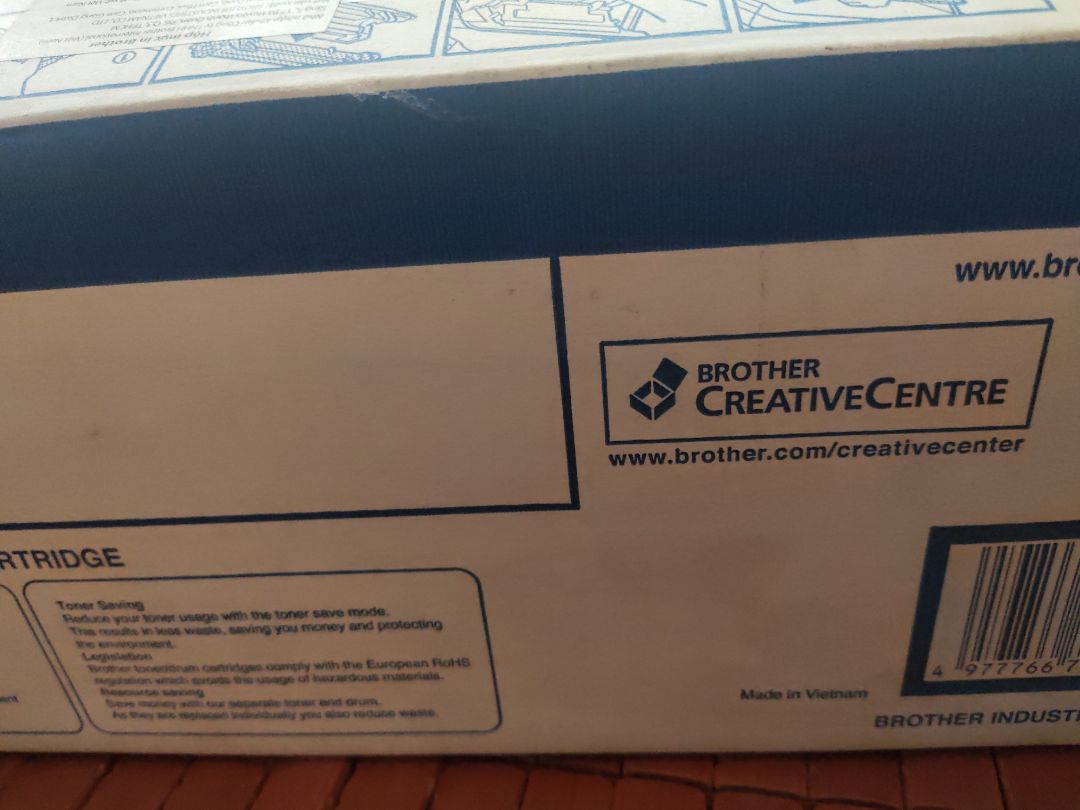 tone mực mới, còn nguyên đai nguyên kiện, hàng chính hãng không phải loại bơm lại, hài lòng