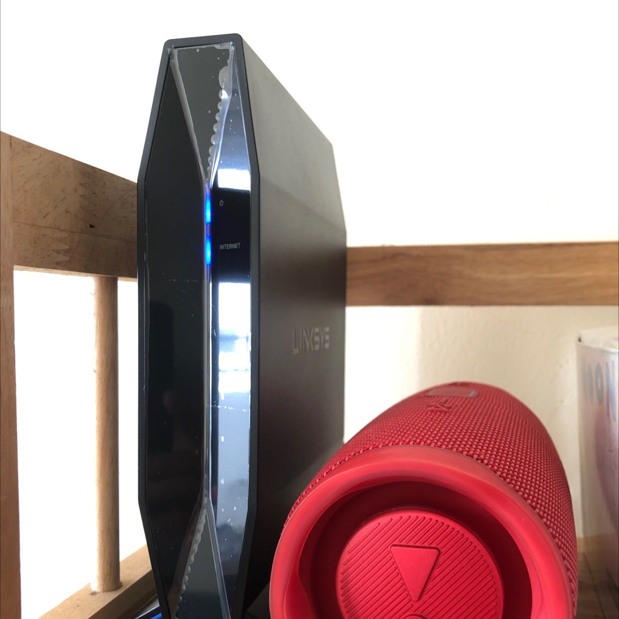 Dùng rất tốt, thiết kế đẹp, chỉ mất 5s để setup. 10đ.