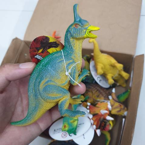 Đóng gói chắc chắn, hàng giống hình ảnh và video bao đẹp luôn. Chất lượng rất tuyệt vời, cảm ơn shop. Mình rất rất hài lòng với bộ đồ chơi khủng long này.