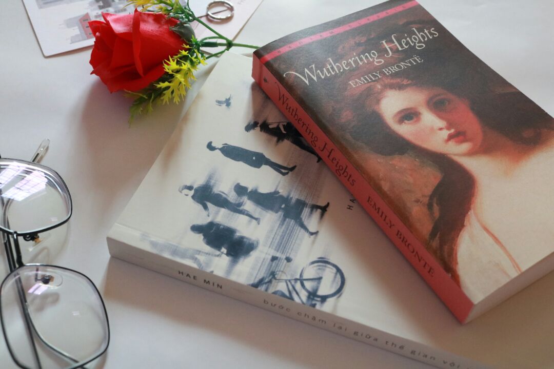 Bọc hàng cẩn thận, truyện còn mới và nội dung cũng rất hay.