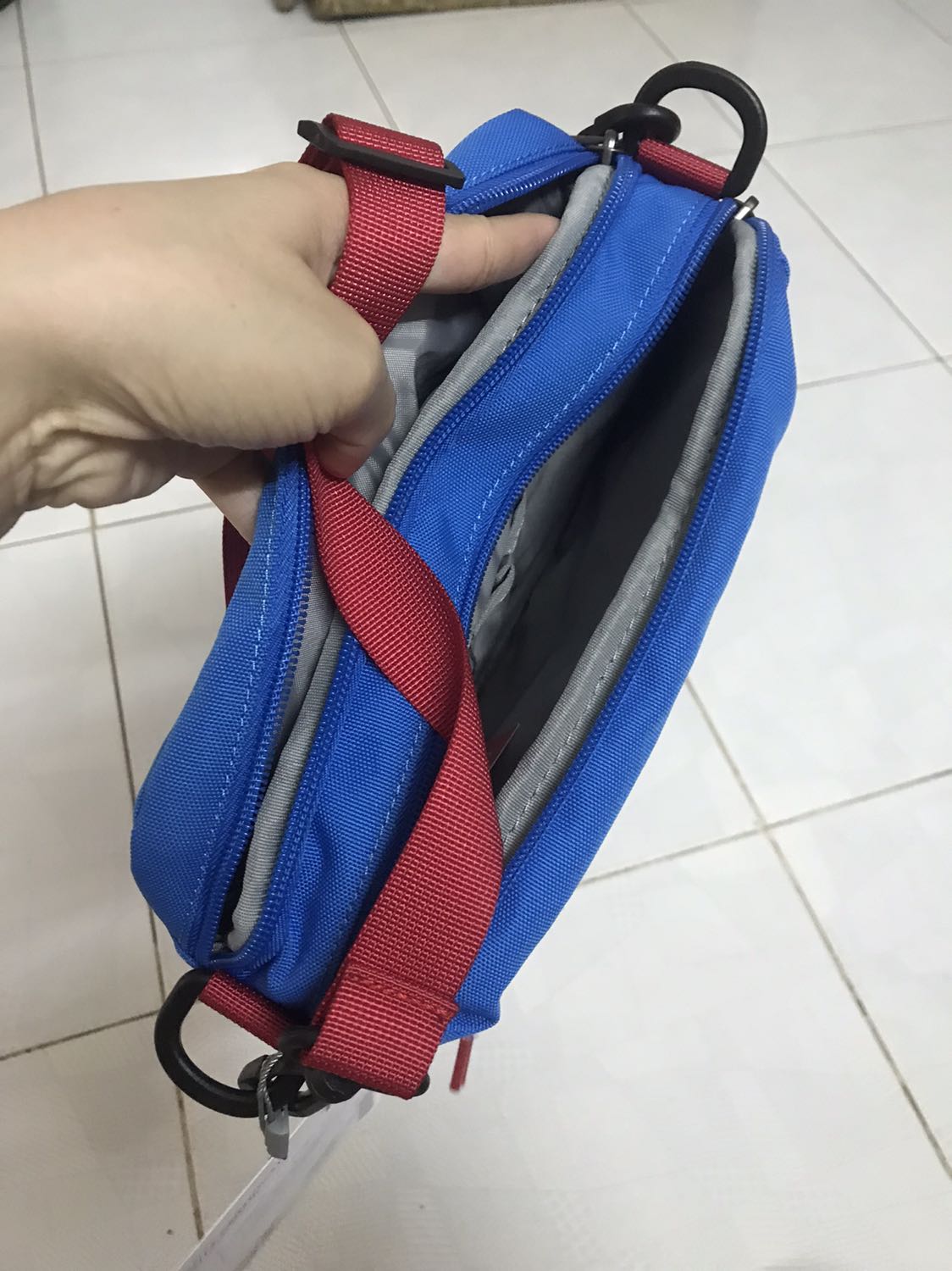 Rất thời trang, mẫu ngoài đẹp hơn hình dễ mang và phối đồ đi dạo ok