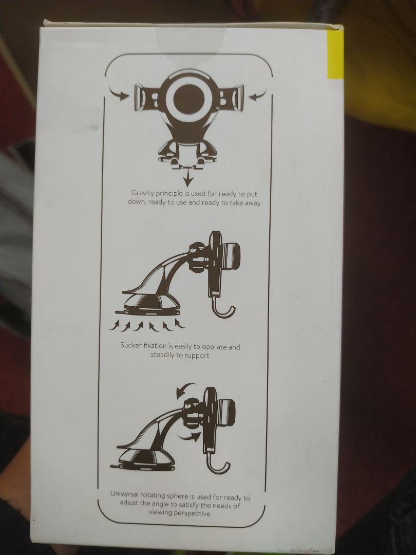 Đế hút chân không và có cả keo nên bám rất chắc. Đã sử dụng được 1 thời gian và chưa thấy có vấn đề gì.