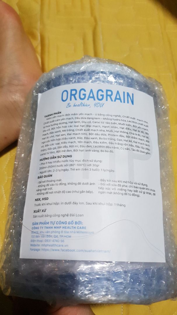 giao hàng nhanh, đóng gói cẩn thận, sữa ngon mà uống trong vòng 1 tháng sau khi mở hộp thì mình thấy hơi gấp. Để xem hộp này uống kịp không, sẽ xem xét mua lại sau.