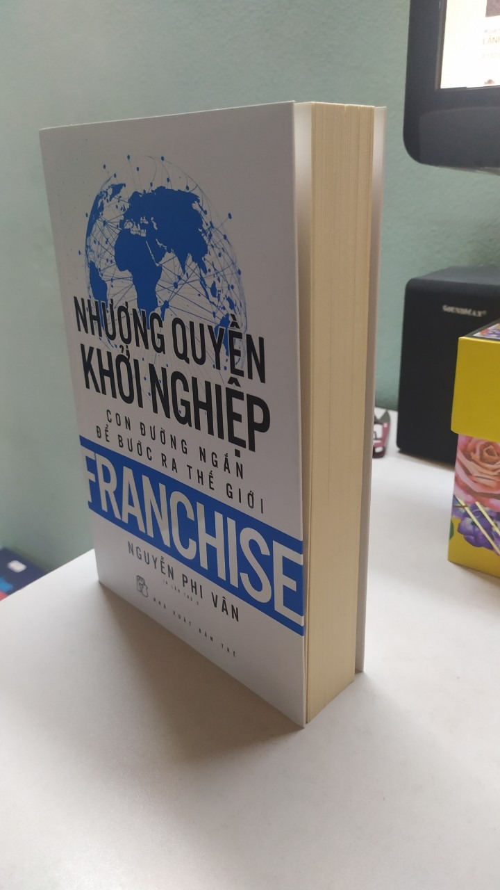 Như một cuốn giáo trình cung cấp kiến thức cơ bản và hưu ích. Không nhiều cuốn sách khác chủ đề về các kiến thức mới được viết như vậy. Đáng đọc bổ sung kiến thức.