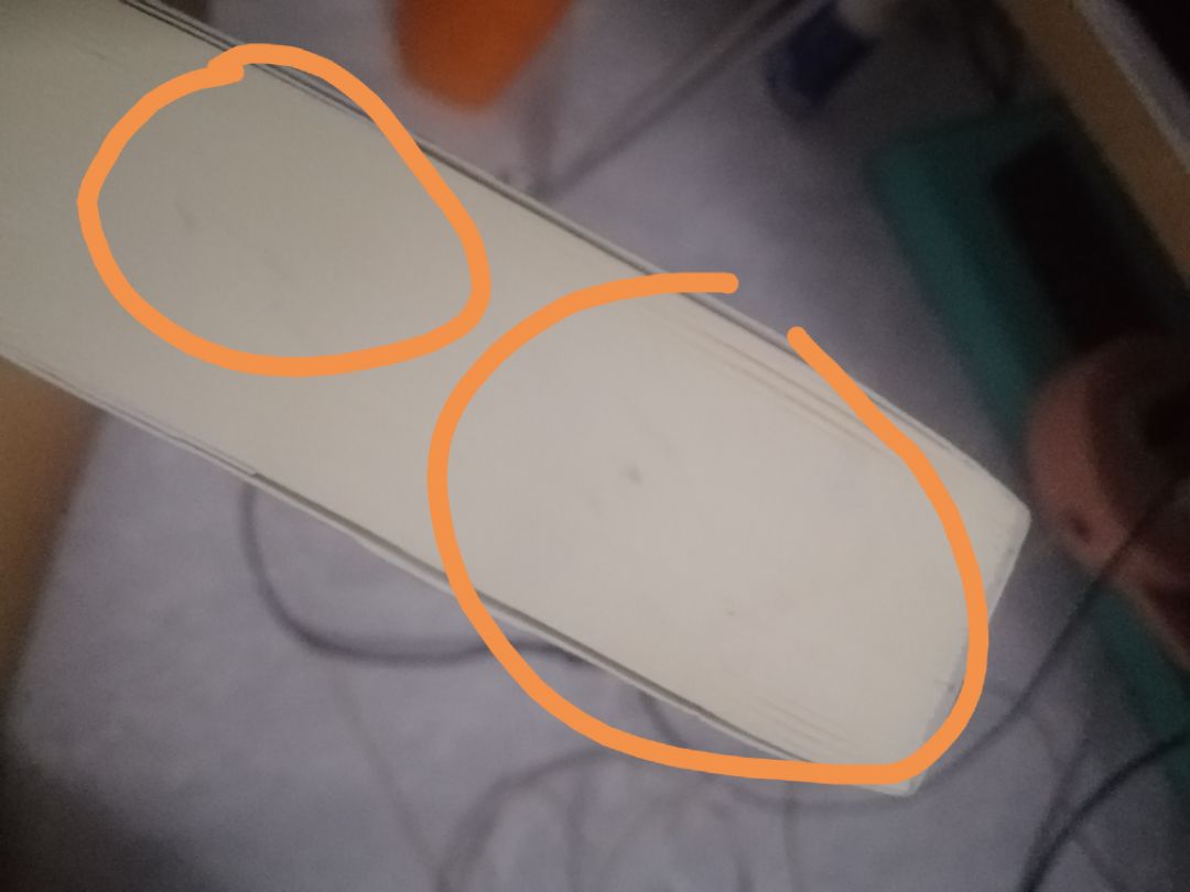 Nhận được sách lỗi, bị nhăn vs dơ linh tinh, nhưng mình kĩ nên k chịu đc. Tiki thu hồi rồi mà chưa nhận đc sách mới. Đợi nhận đc sách mới quay lại sửa review