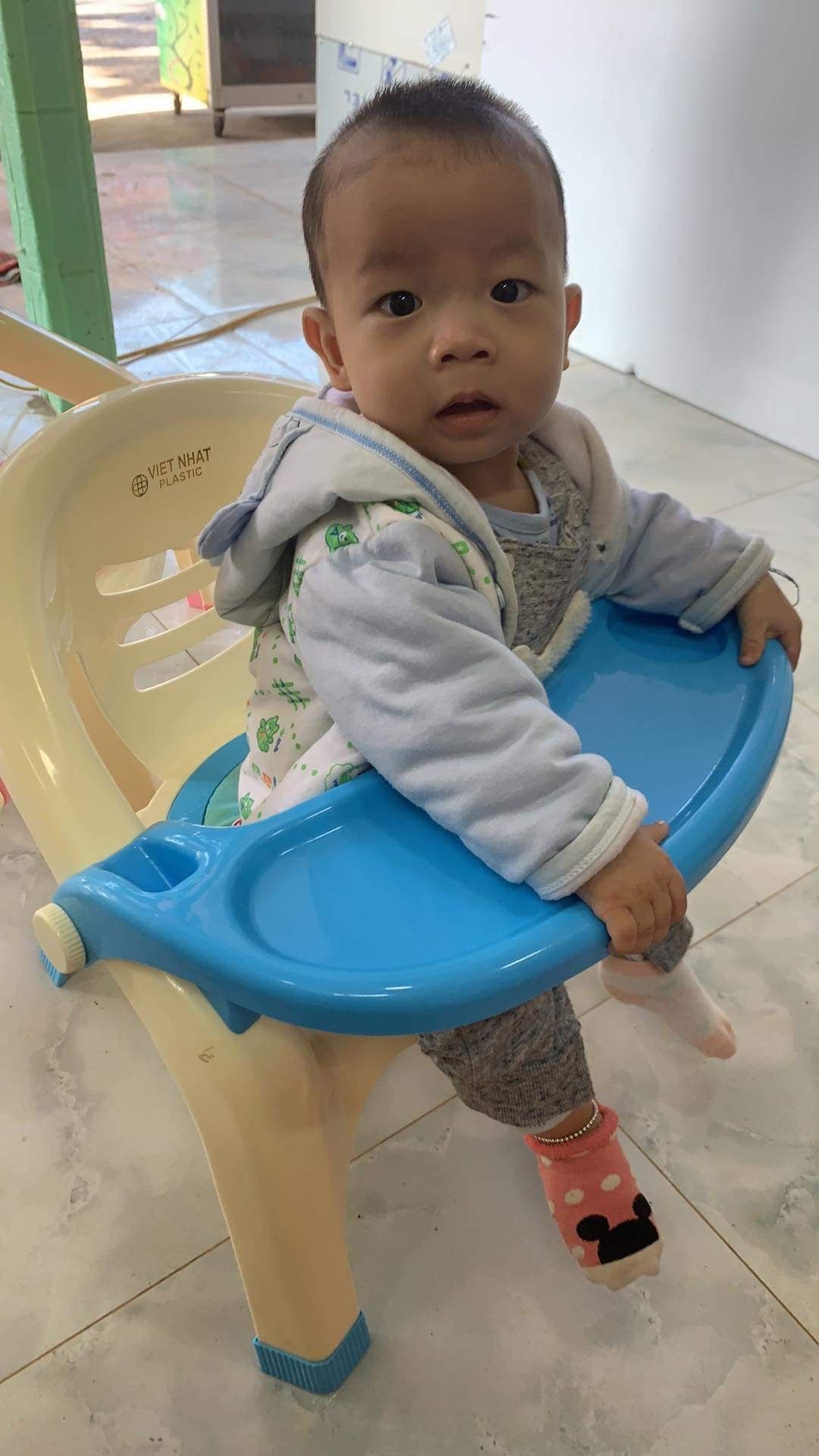 ghế đẹp và trông rất bền, rất tuện lợi, sản tốt tốt ghế đẹp và trông rất bền, rất tuện lợi, sản tốt tốt