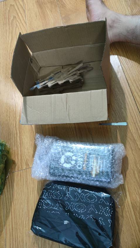 Sau khi ktra hàng hóa ko như mình nghĩ .
Mình phản hồi luôn .
Sau 2p thì có nv lh hỗ trợ.
Mình đánh giá cao về tinh thần cầu thị bên cskh.
Và nhận đc câu trả lời thỏa đáng.
Thanks shop