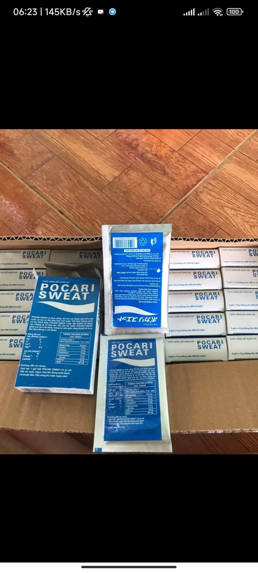 Mua Pocari nhiều lần rồi nên chia sẻ cho mọi người mua vì khi hoạt động nhìu thì cần bổ sung ion và các chất khoáng. Gói nhỏ gọn dễ dàng mang đi để sử dụng, 1 hộp có 5 gói khá rẻ so với mua chai đóng sẵn ngoài siêu thị. Mua Pocari nhiều lần rồi nên chia sẻ cho mọi người mua vì khi hoạt động nhìu thì cần bổ sung ion và các chất khoáng. Gói nhỏ gọn dễ dàng mang đi để sử dụng, 1 hộp có 5 gói khá rẻ so với mua chai đóng sẵn ngoài siêu thị.