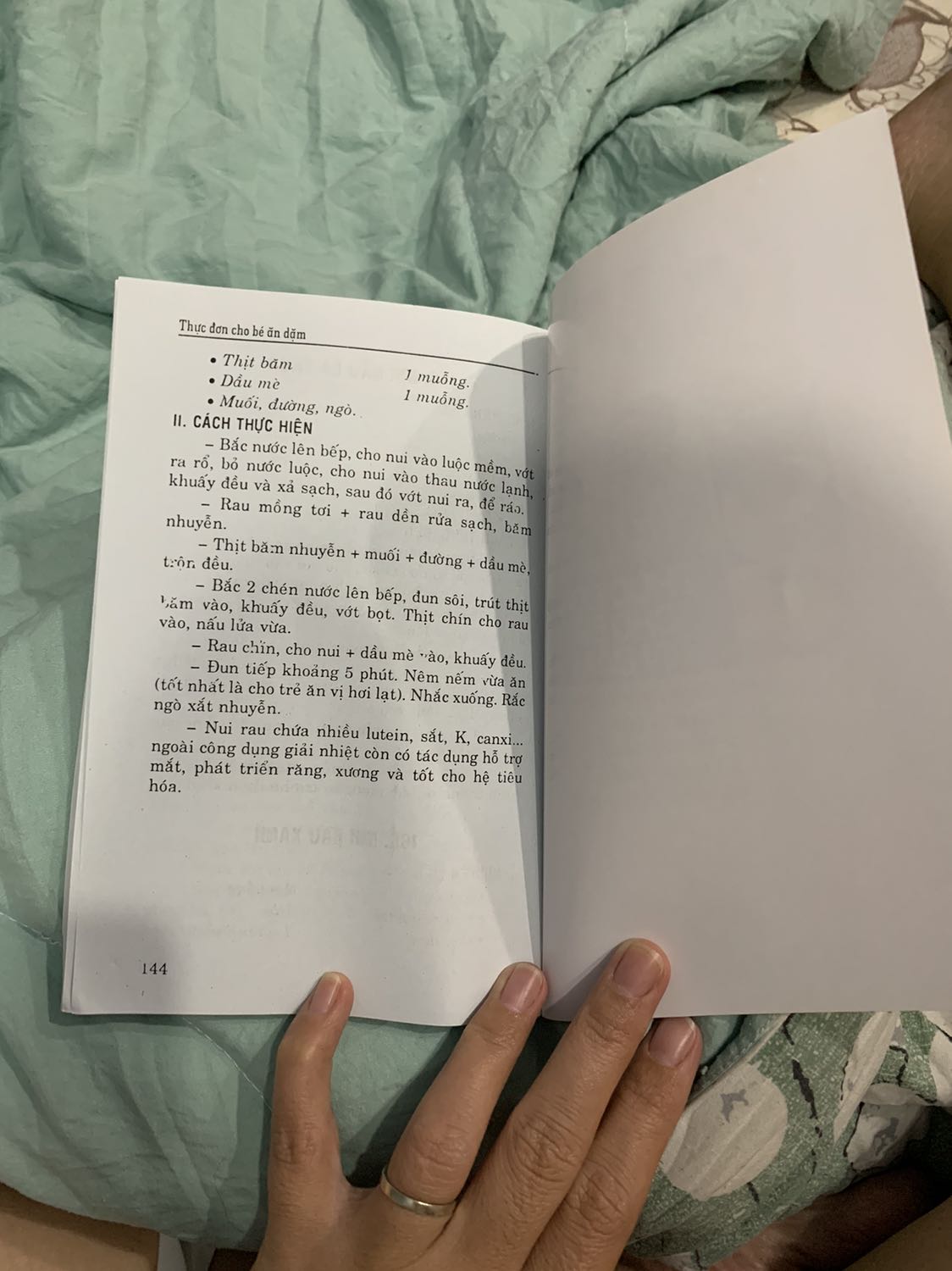 Thiếu trang 145. Trong phần mục lục lại có