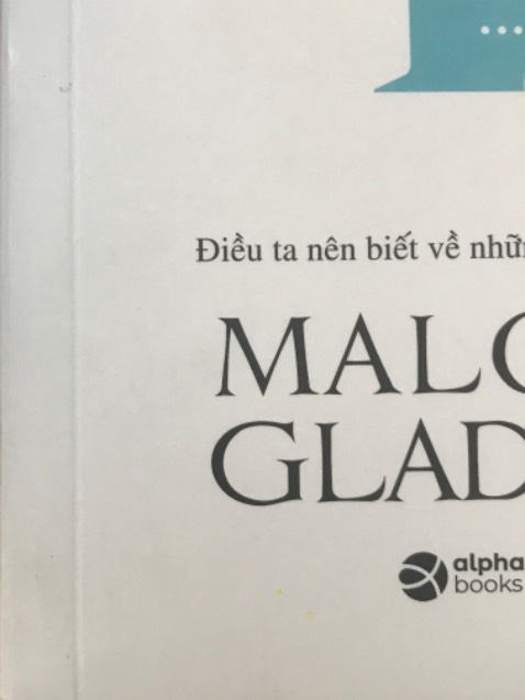 Bán sách cũ, không nên mua. Mua tại vì rẻ, cảm tháy thất vọng (buồn)