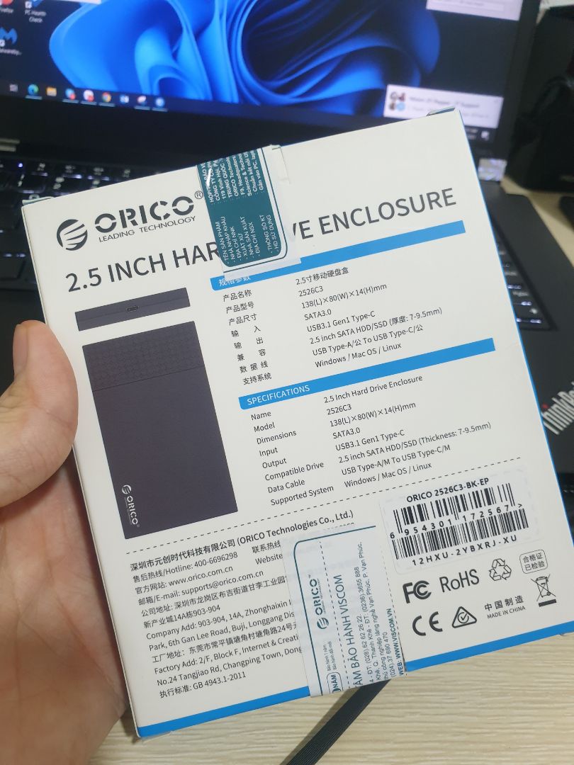 Giao hàng nhanh chóng. Hàng chính hãng có tem bảo hành, nguyên seal, đã sử dụng với ssd seagate tôc độ đọc - ghi tốt.