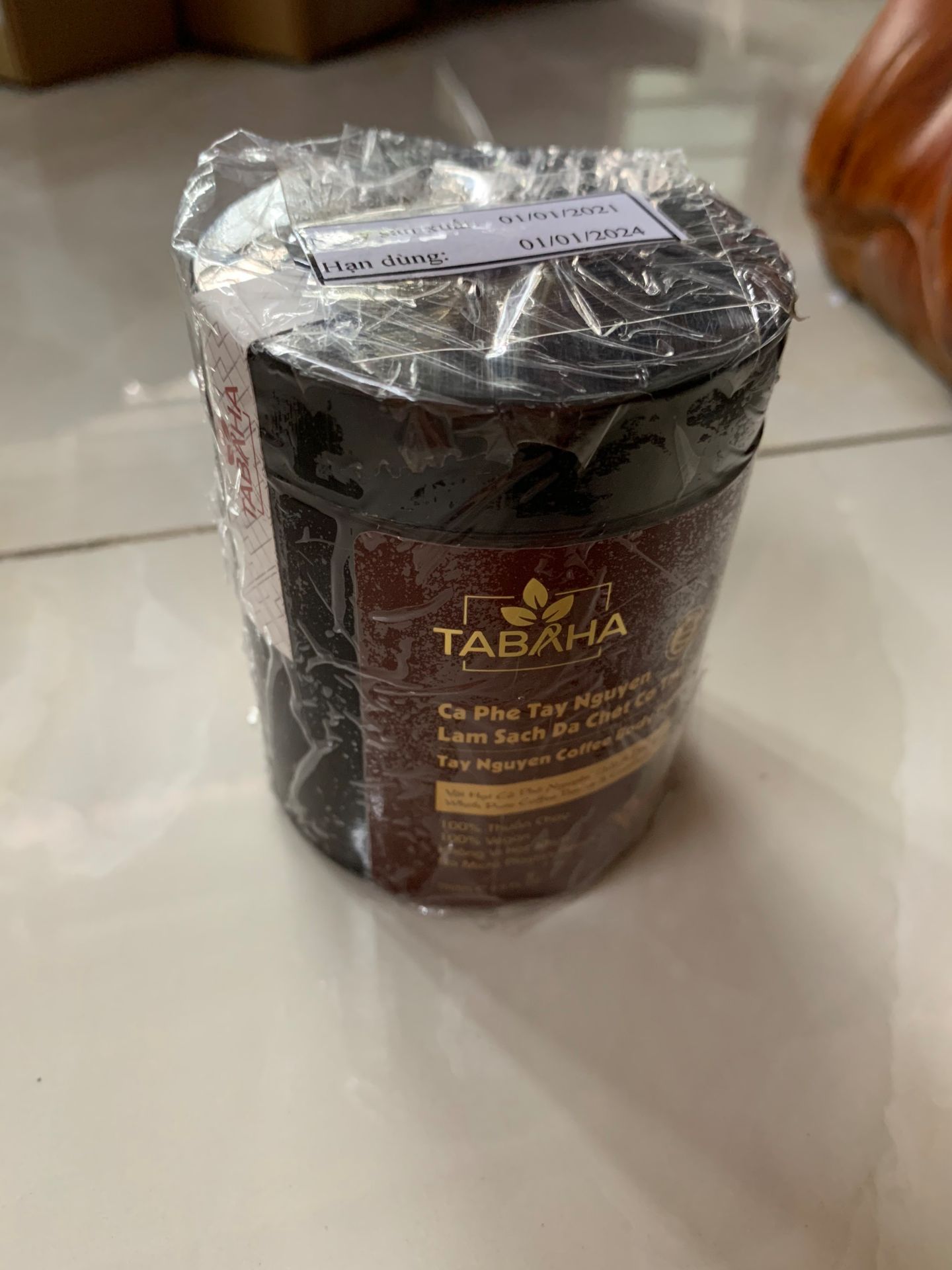 ko hiểu ông ck e nghe ở đâu mà mua về đc sp   dùng ưng ntn. Kem j mà giá thành vừa phải, tắm xong thấy da dẻ mịn màng hẳn lên. nên lần này phải đặt thêm về dùng ko hiểu ông ck e nghe ở đâu mà mua về đc sp   dùng ưng ntn. Kem j mà giá thành vừa phải, tắm xong thấy da dẻ mịn màng hẳn lên. nên lần này phải đặt thêm về dùng