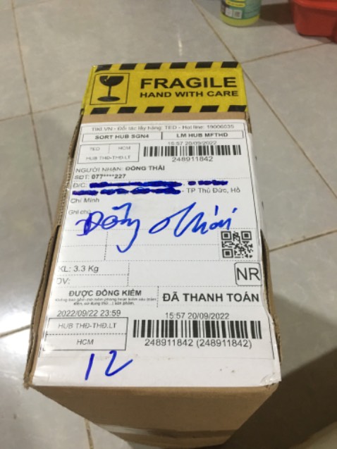 Đã nhận đủ hàng và đúng sản phẩm đã đặt . Thời gian giao hàng nhanh . Shop phản hồi thông tin sản phẩm rất nhanh . Đóng gói sản phẩm rất chắc chắn . Chất lượng sản phẩm thì thời gian sử dụng sẽ có câu trả lời chính xác . Sẽ ủng hộ shop nữa . Chúc shop một ngày tốt lành và nhiều may mắn .