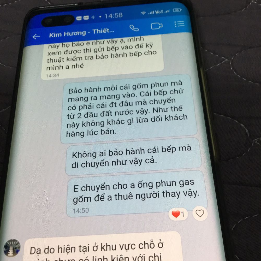 *** dối khách hàng, giờ nói chuyển cái bếp gas tận ngoài Tây Bắc vào tphcm bảo hành, mà chi phí khách chịu. Các bạn nên tránh xa shop này. Bán mà cũng không xuất hóa đơn cho khách.