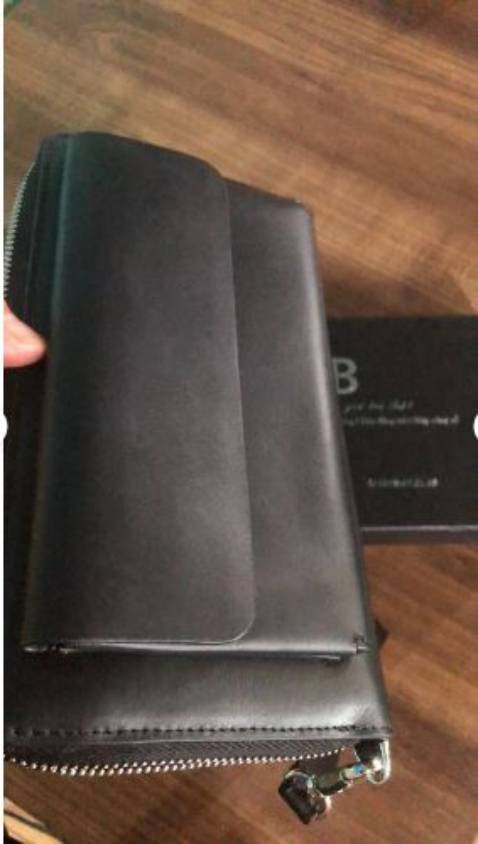 Ví khá đẹp, rất chim ưng. Da mềm mại lúc đầu cứ tưởng sẽ cứng Nói chung là đẹp, ngon