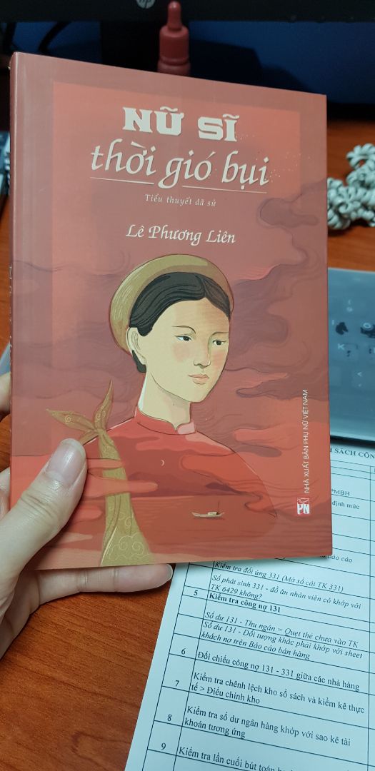 giao hàng nhanh, sách còn nguyên vẹn