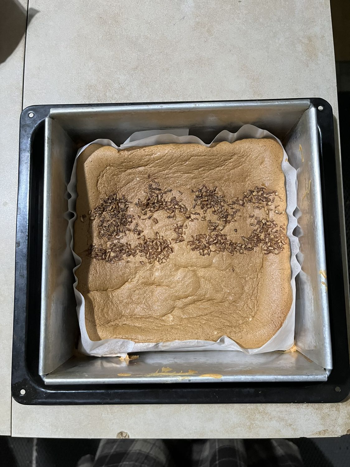 Nắp ko giữ được nước, bây giờ để đó và không biết làm gì