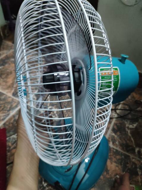 Shop giao hàng hơi chậm, và giao bị thiếu cái khung giữ cái lồng, giờ mình phải cột tạm bằng dây lại mới sử dụng được, mong shop và tiki kiểm tra gửi lại phụ kiện hoặc đổi hàng cho mình nhé.
Thank you! Shop giao hàng hơi chậm, và giao bị thiếu cái khung giữ cái lồng, giờ mình phải cột tạm bằng dây lại mới sử dụng được, mong shop và tiki kiểm tra gửi lại phụ kiện hoặc đổi hàng cho mình nhé.
Thank you!