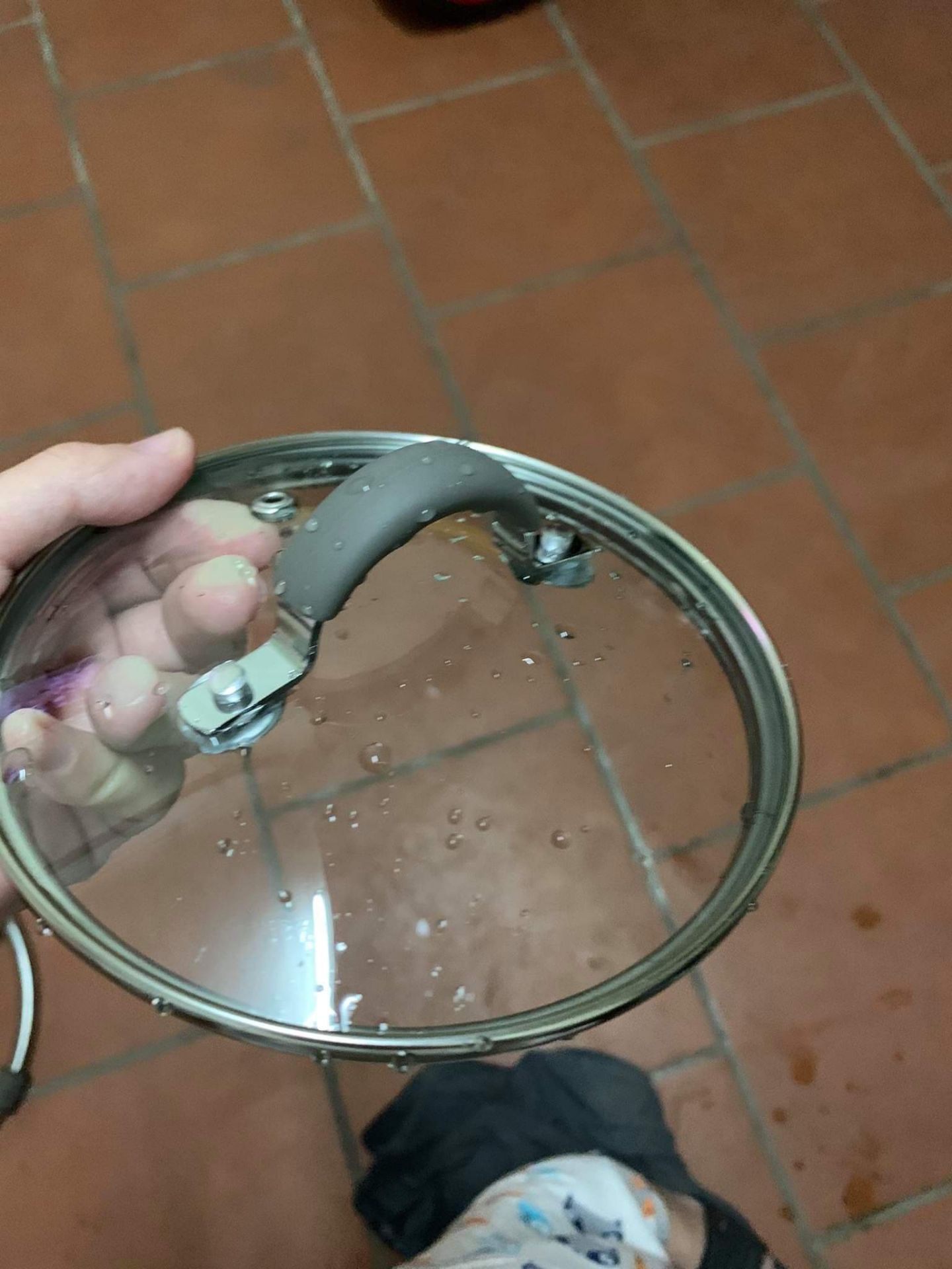 hàng chắc chắn, đẹp. đóng gói cẩn thận, sale rẻ còn 163k. mà ship siêu chậm. đặt hàng từ thứ 6 nhưng thứ 4 mới nhận được hàng, hệ thống thì hẹn thứ 2 sẽ giao đến nơi