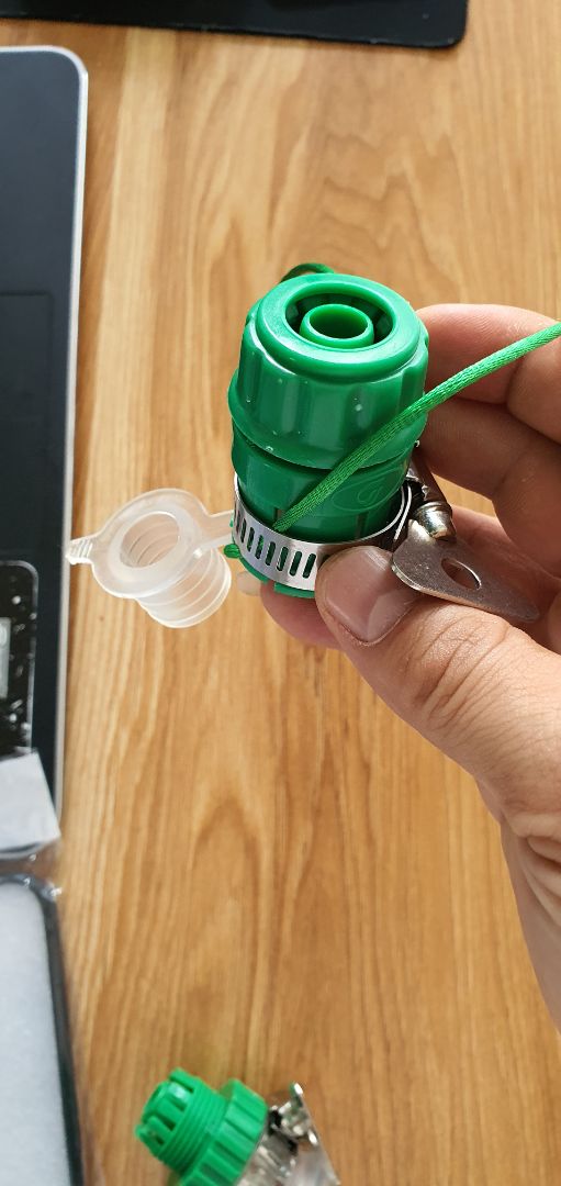 Hàng đẹp giá tốt, nói chung dễ lắp và tiện. Cho 5 sao vì bán hàng tốt