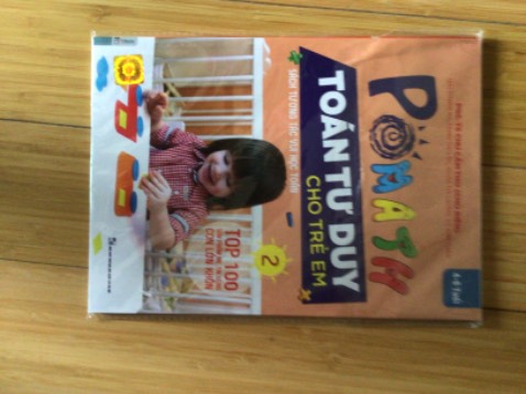 Sách biên soạn phù hợp với trẻ nhỏ. In ấn và trình bày đẹp. Cháu nhà mình rất thích. Đóng gói cẩn thận. Giao hàng đúng hẹn.