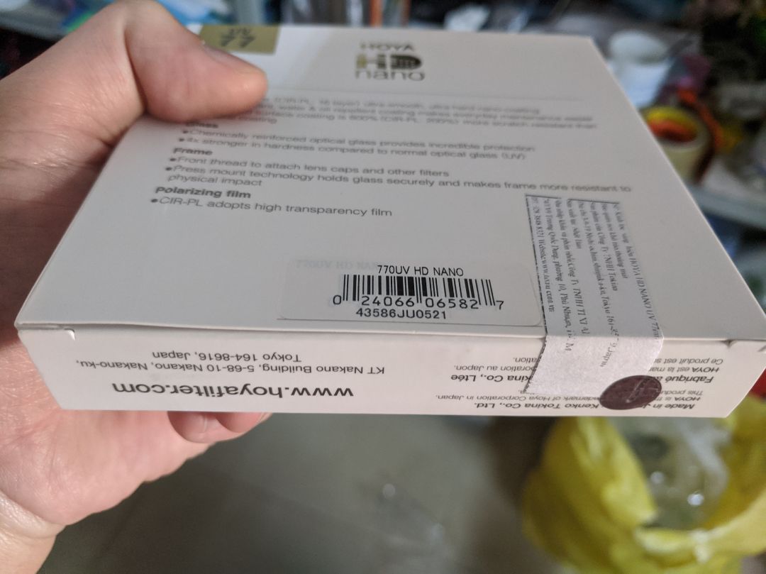 Vận chuyển nhanh, đóng gói kỷ, sản phẩm chính hãng do tixiai nhập khẩu, nguyên seal chưa mở, chất lượng hoya thì khỏi bàn