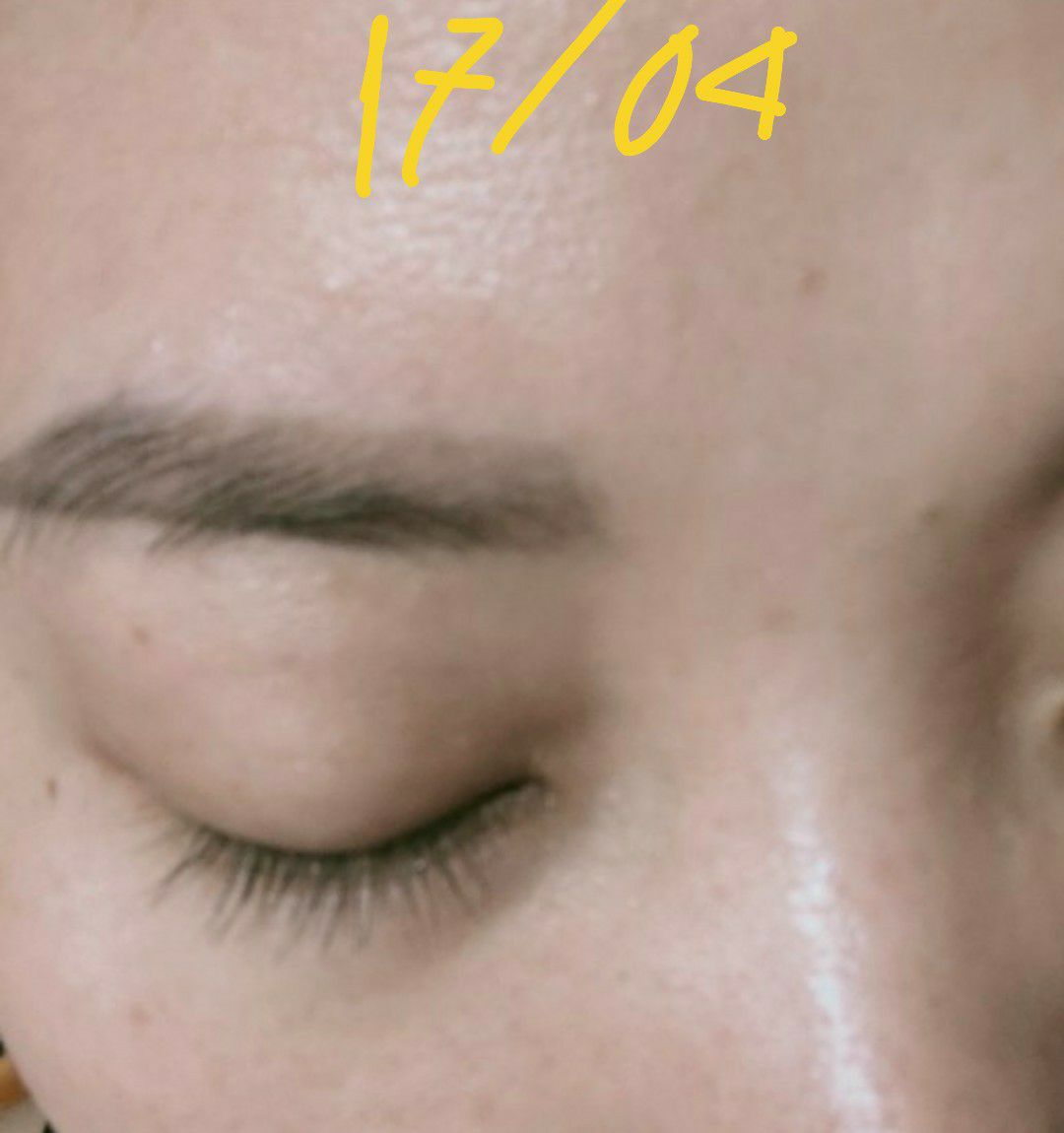 đây là hình mình sài set ngày đêm từ 17/04 tới ngày 03/05. Mình thấy mi có đậm màu hơn chút chứ chẳng có mọc dày với dài này nọ như quảng cáo. Nhìn chung hi vọng nhiều thất vọng càng nhiều hơn. Giao hàng nhanh đống gói cẩn thận