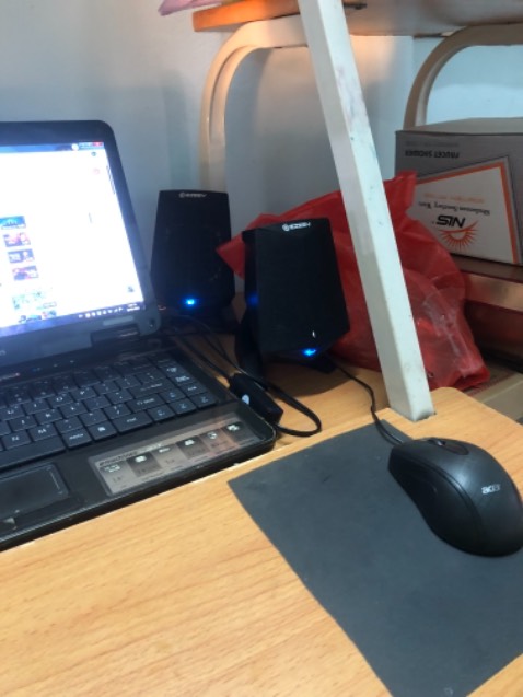 Sản phẩm ok 
Nghe nhạc ok
Ổn trong tầm giá
Cho shop 5 sao
Giao hàng nhanh du xa 100km