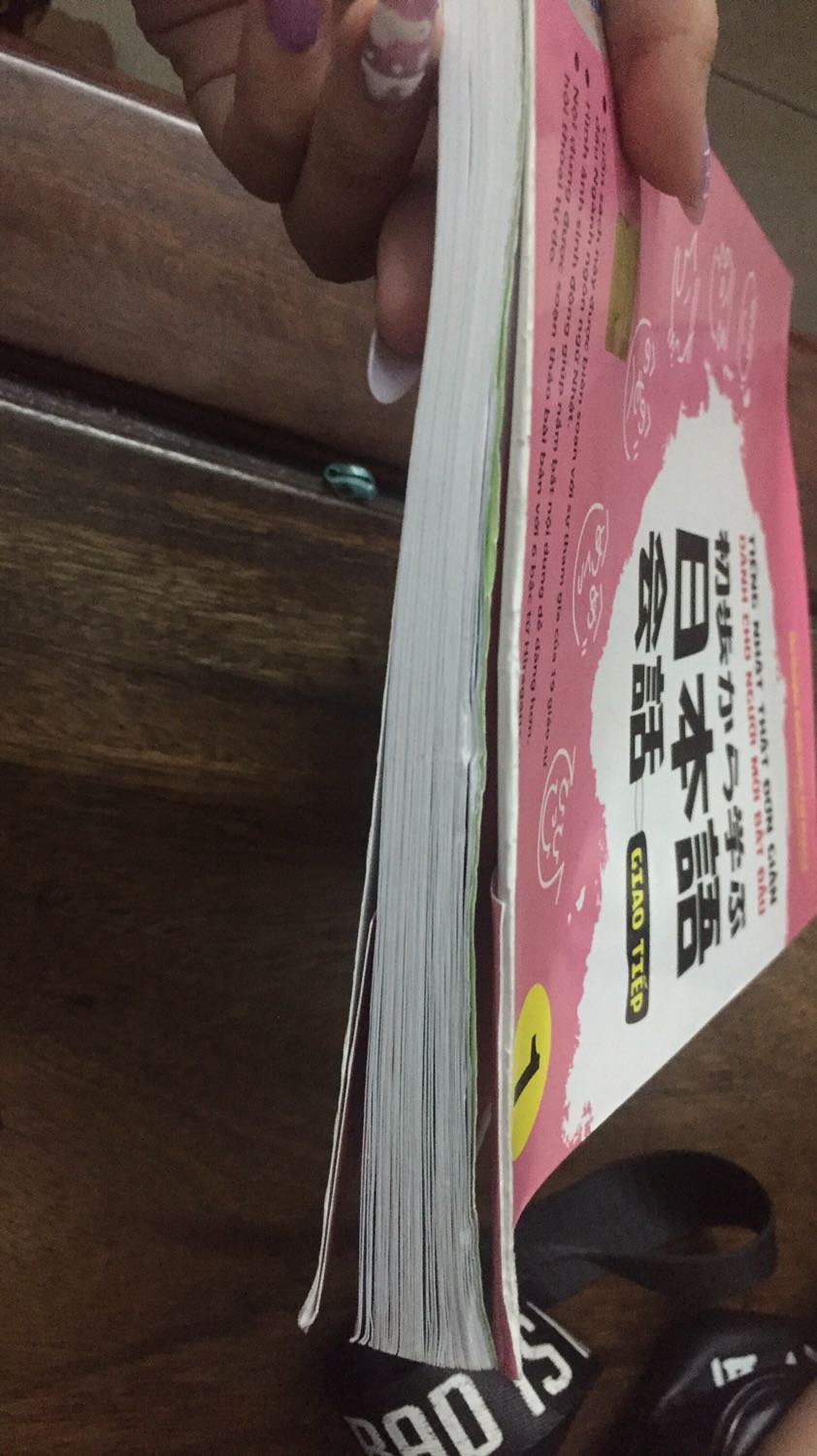 -_- k biết có phải do vận chuyển k? Sách nát quá huhu