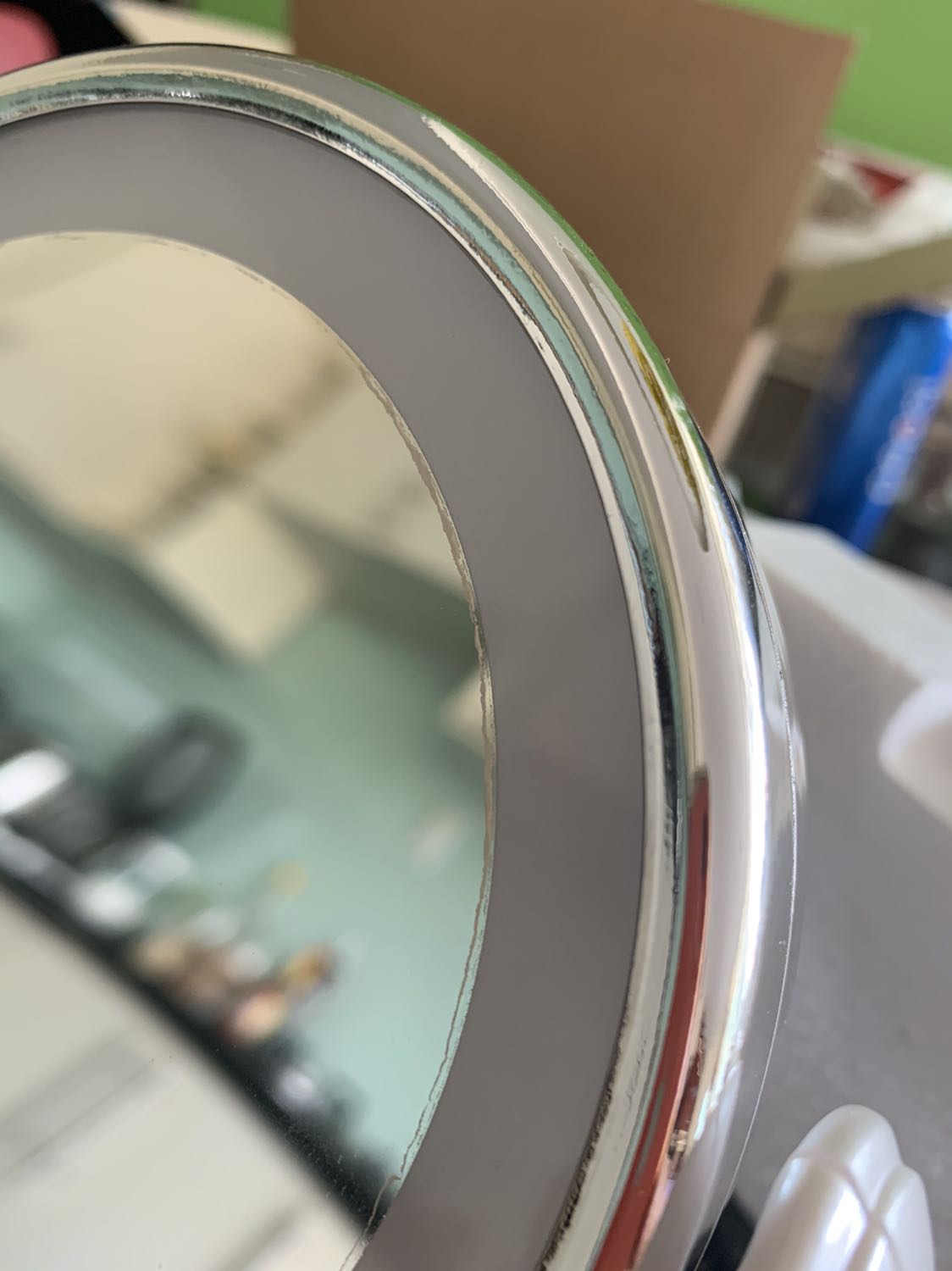 Sản phẩm giã, không phải nhập từ Anh Quốc. Chất lượng quá tệ Sản phẩm giã, không phải nhập từ Anh Quốc. Chất lượng quá tệ