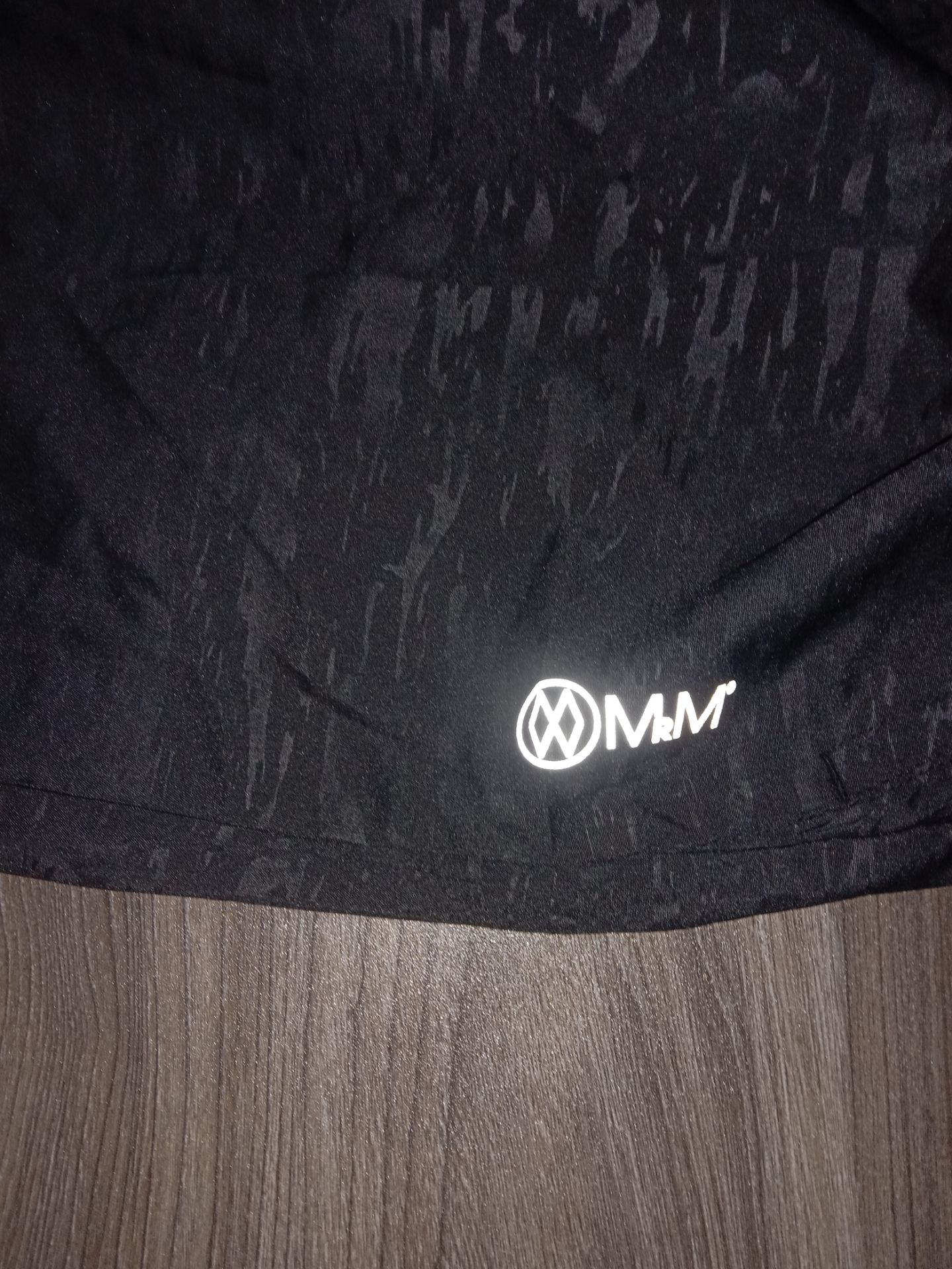 hàng cực kì chất lượng,kiểu dáng màu sắc đẹp. Hộp gói hàng cẩn thận logo brand nổi bật dễ nhận diện, giá hợp lí, sẽ mua lại trong tương lai hàng cực kì chất lượng,kiểu dáng màu sắc đẹp. Hộp gói hàng cẩn thận logo brand nổi bật dễ nhận diện, giá hợp lí, sẽ mua lại trong tương lai