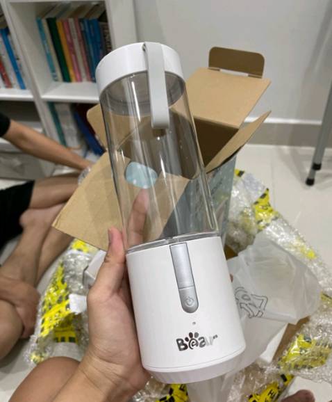 Máy xịn nha cả nhà, chất liệu cao cấp, tỉ mỉ... Rất tiện dụng cho cá nhân. Shop rất chuyên nghiệp và tư vấn nhiệt tình, TIKI giao nhanh.