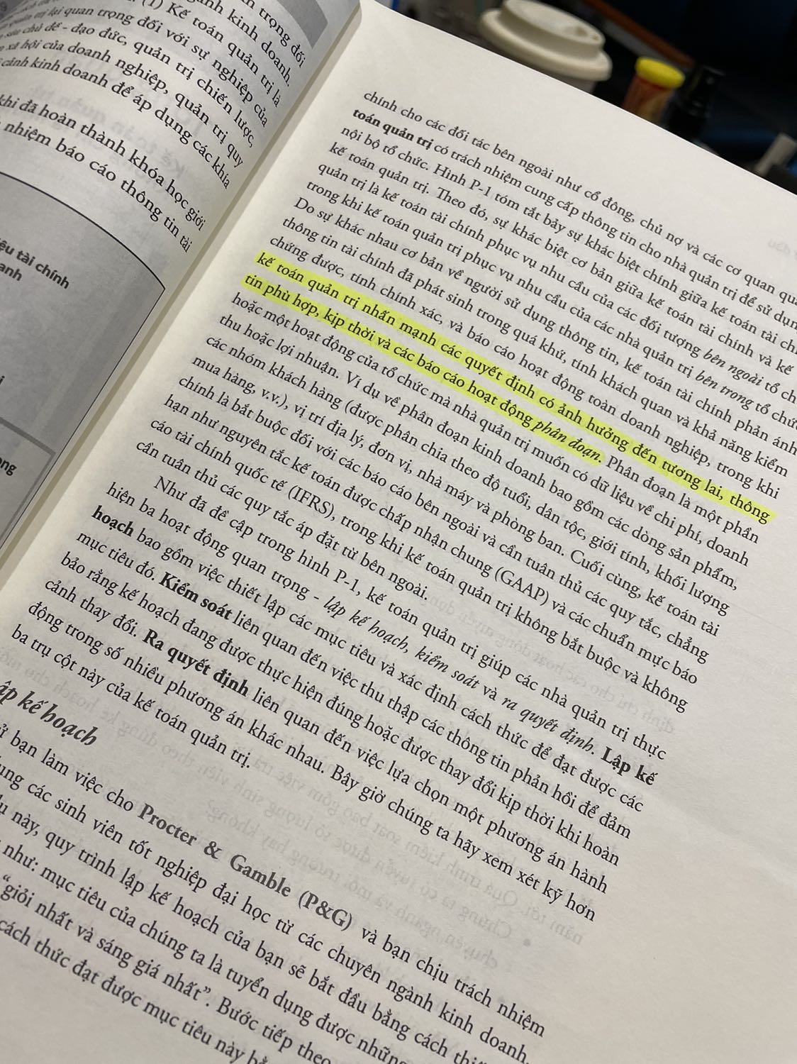 Sách rất có giá trị. Phù hợp với các đơn vị có nhu cầu nâng tầm hệ thống tài chính kế toán.